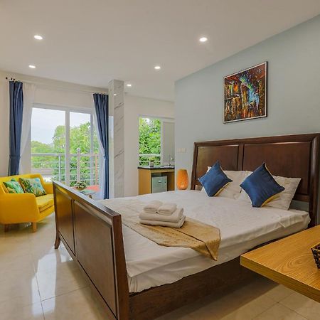 The Lakeview - West Lake Lotus Apartments Hanoi Buitenkant foto
